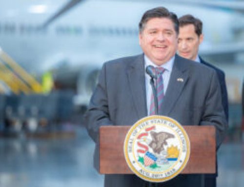 Illinois gov. to sign bills that create auto and home insurance rate review